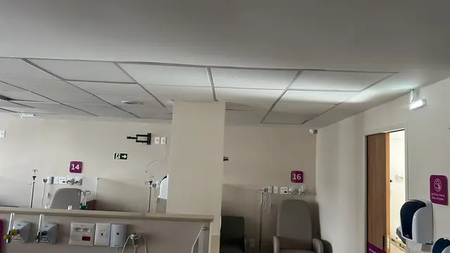 Sinalização de emergência revisada